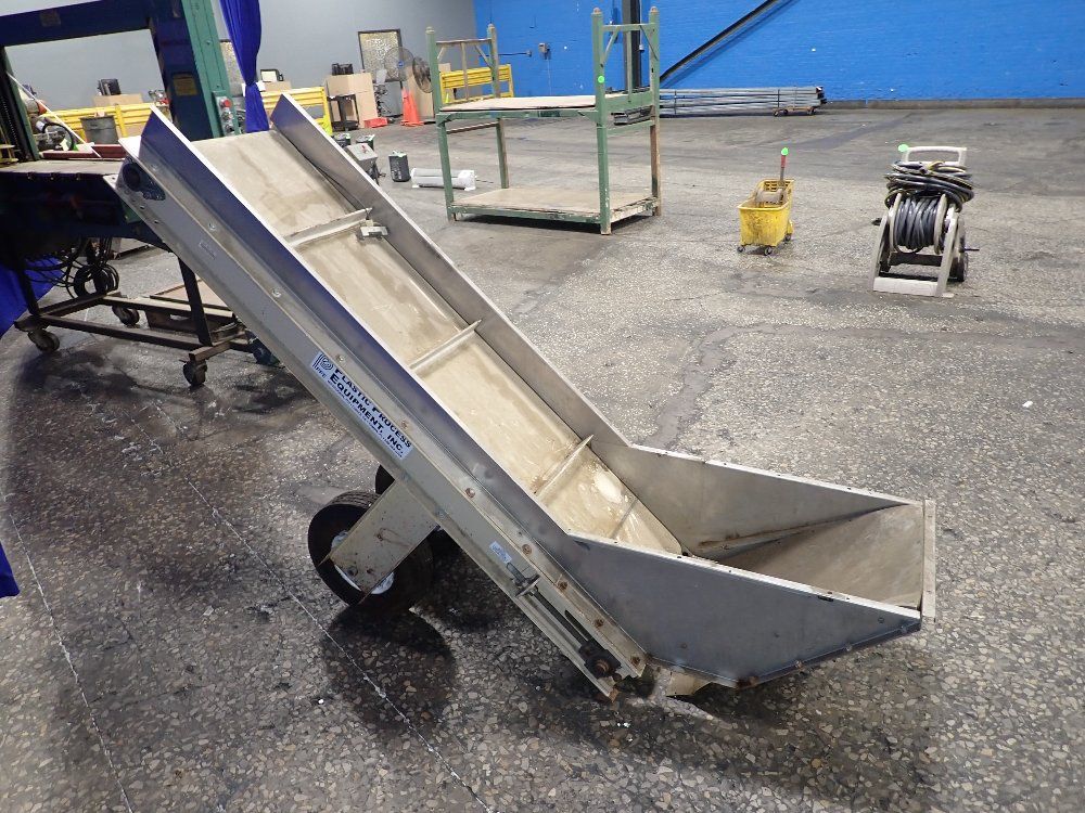 Plastic Process Equipment 18" Incline Belt Conveyor - Icb-1806ss
