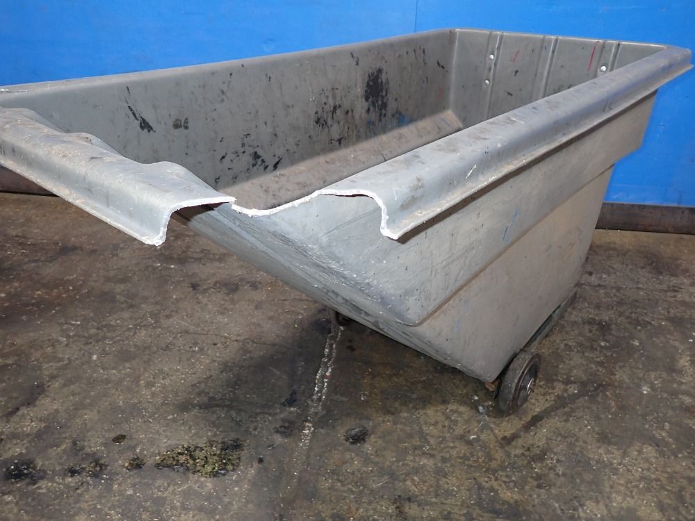 Akromils 63" X 28" X 34" Id Utility Cart