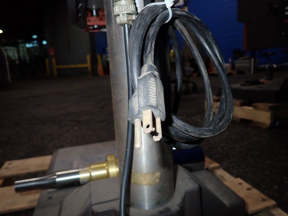 Branson 10"x14" Table 8400 Ultrasonic Welder - 8400