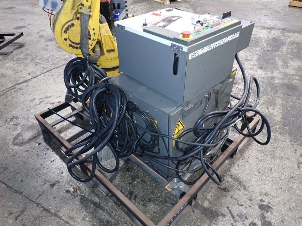 Fanuc M-16i Robot - M-16i