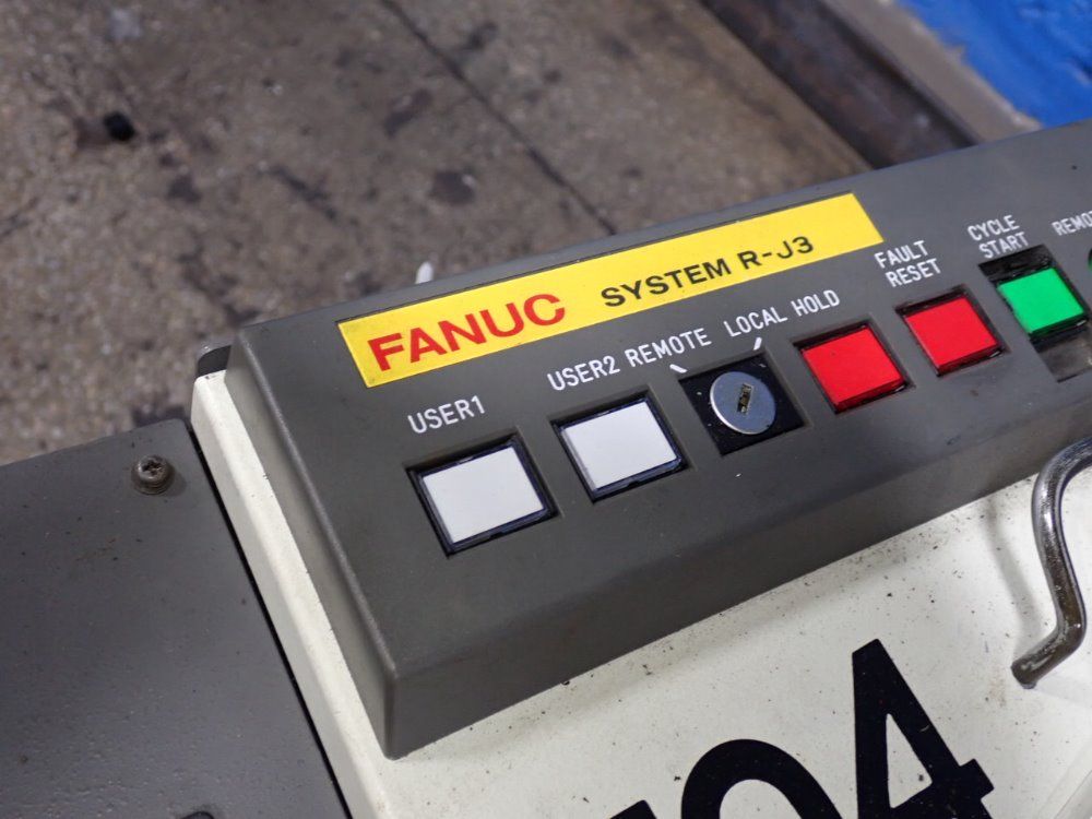 Fanuc M-16i Robot - M-16i