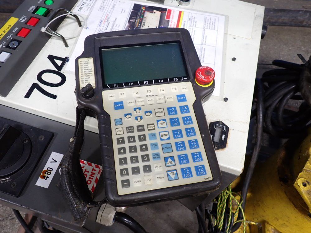 Fanuc M-16i Robot - M-16i