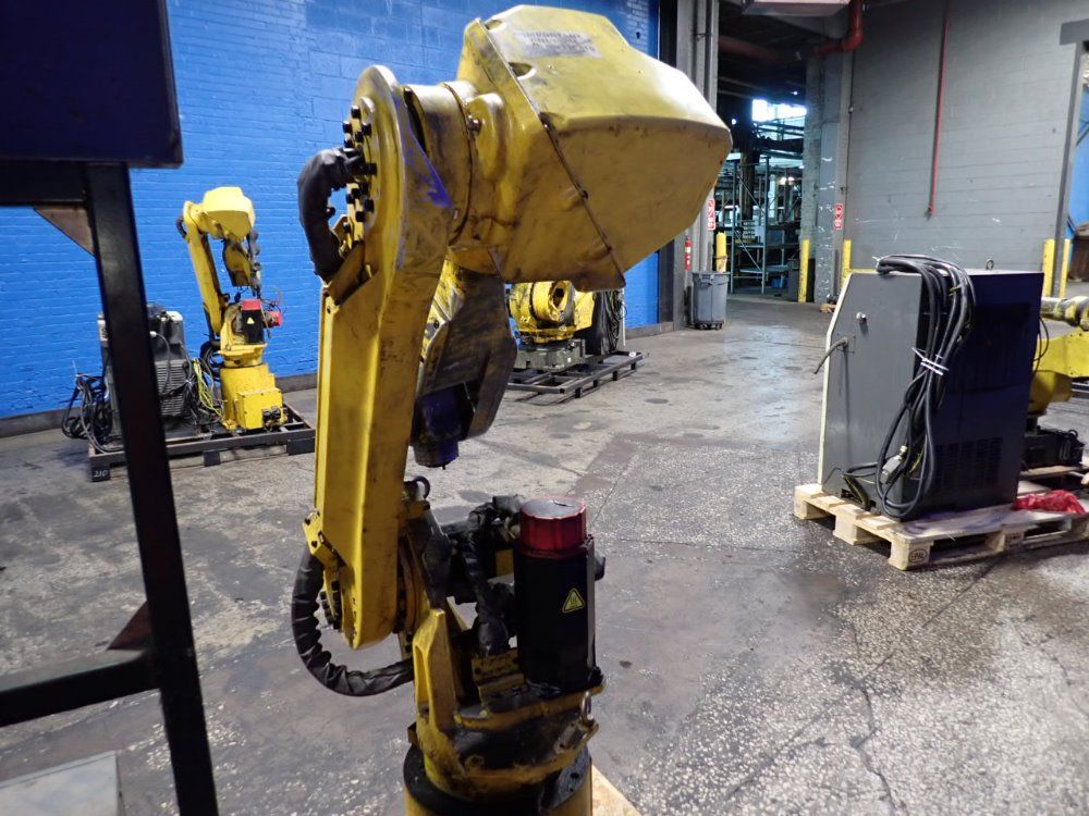 Fanuc 2001 Fanuc M-16i Robot - M-16i