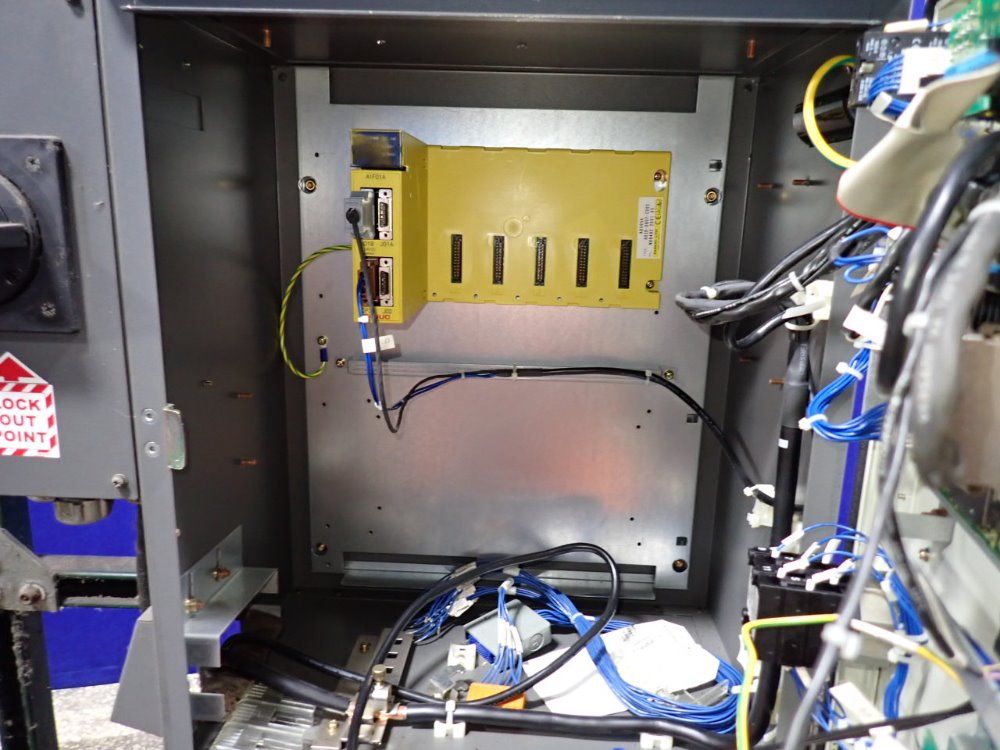 Fanuc 2001 Fanuc M-16i Robot - M-16i