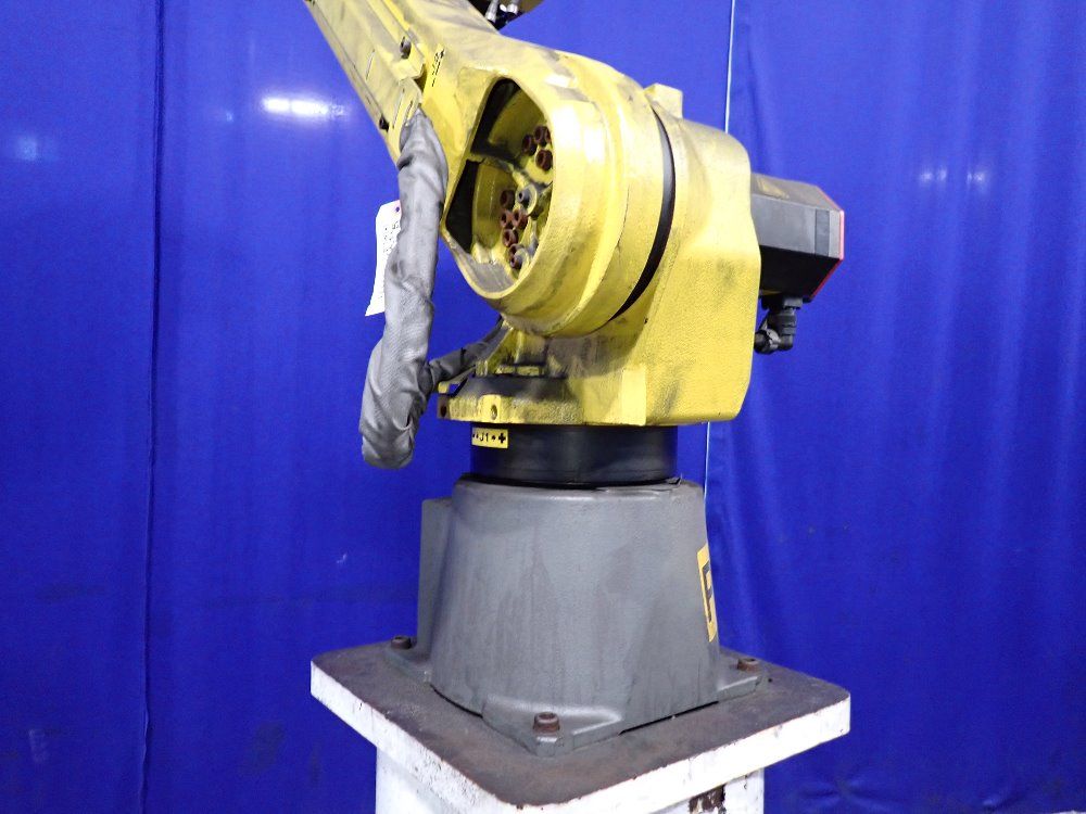 Fanuc 2014 Fanuc M-20ia Robot - M-20ia