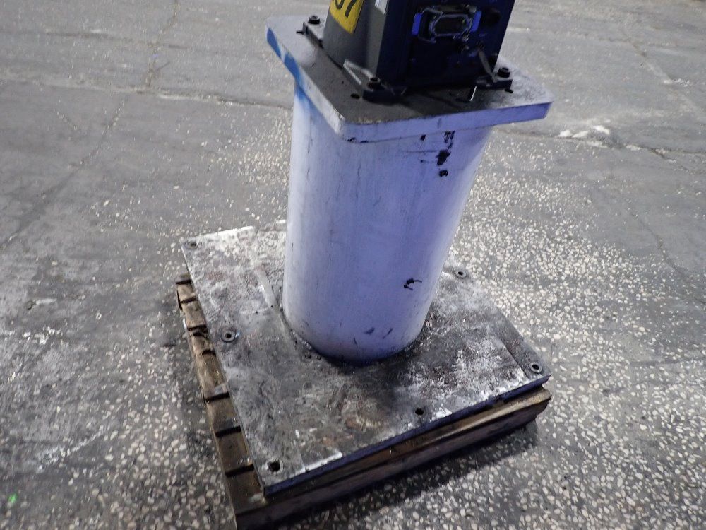 Fanuc 2014 Fanuc M-20ia Robot - M-20ia