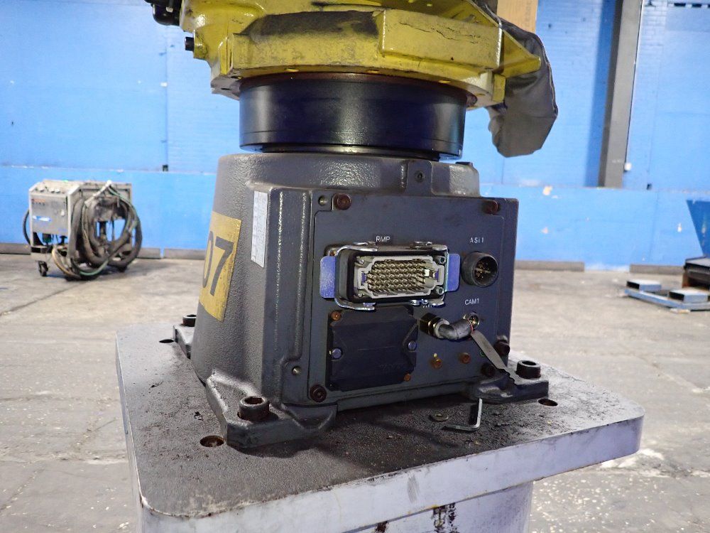Fanuc 2014 Fanuc M-20ia Robot - M-20ia