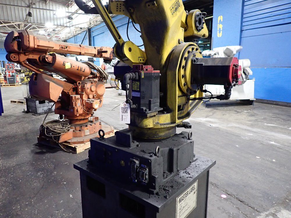Fanuc 2002 Fanuc M-420ia Robot - M-420ia