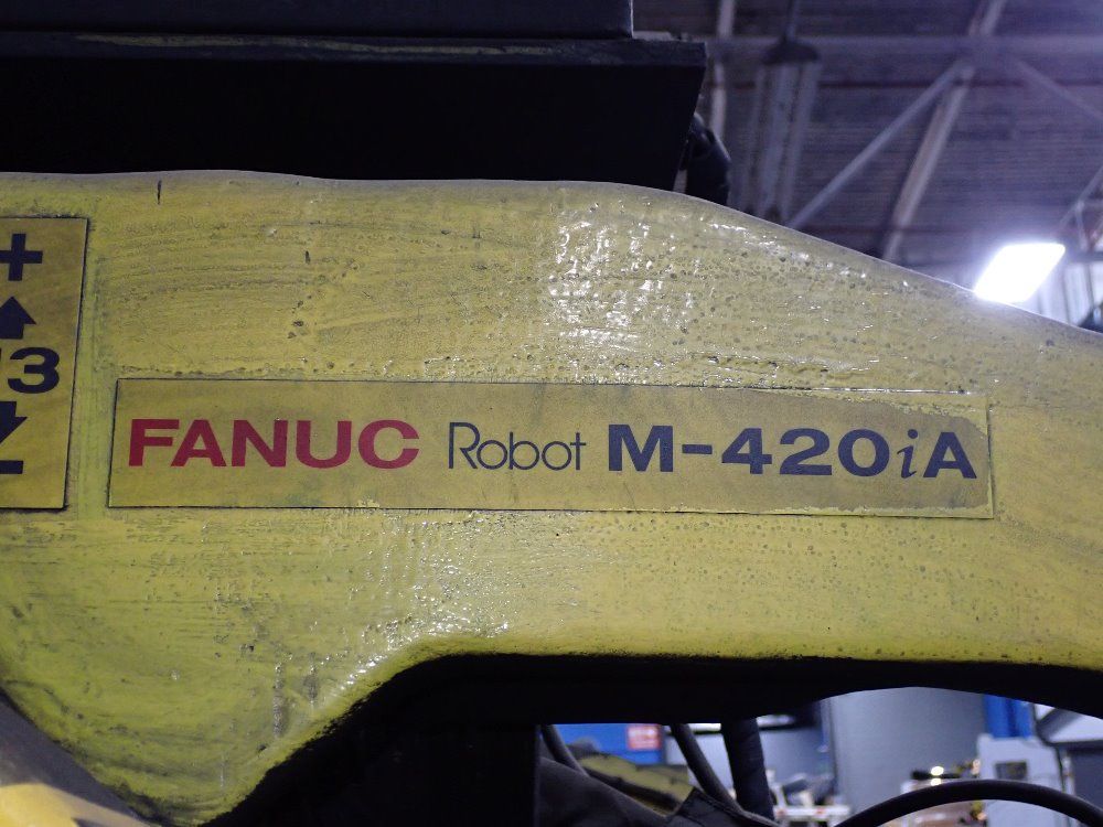 Fanuc M-420ia Robot - M-420ia