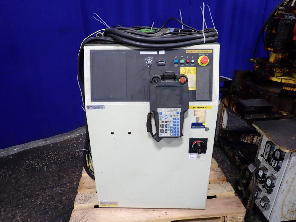 Fanuc 2010 Fanuc R 2000ib/165f Robot - R 2000ib / 165f
