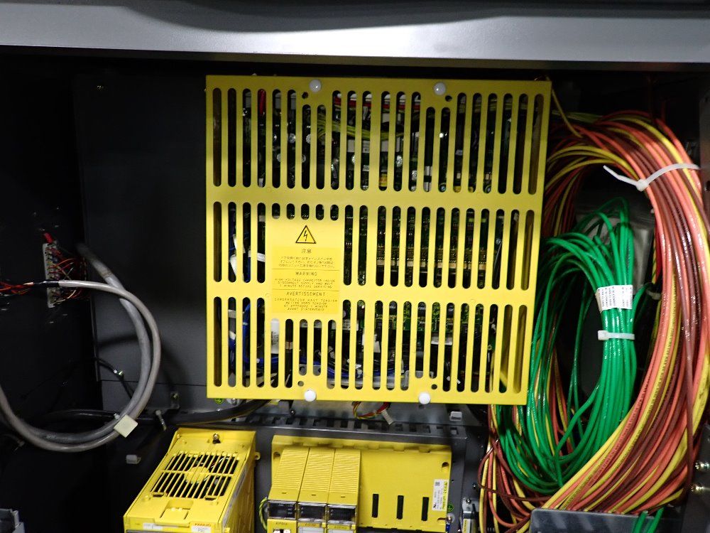 Fanuc 2010 Fanuc R 2000ib/165f Robot - R 2000ib / 165f