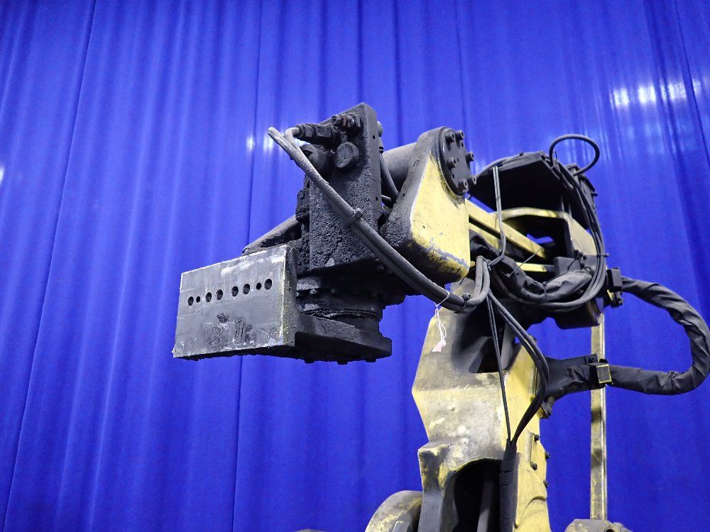 Fanuc 2002 Fanuc M-420ia Robot - M-420ia