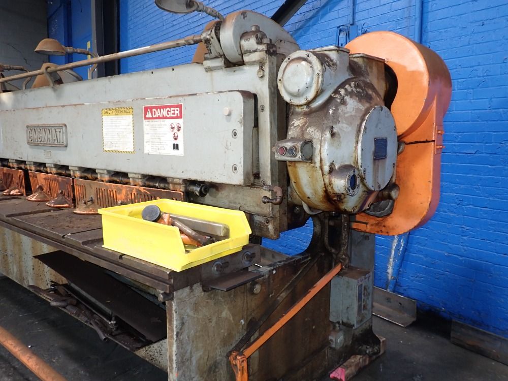 Cincinnati 120" 120" Shear