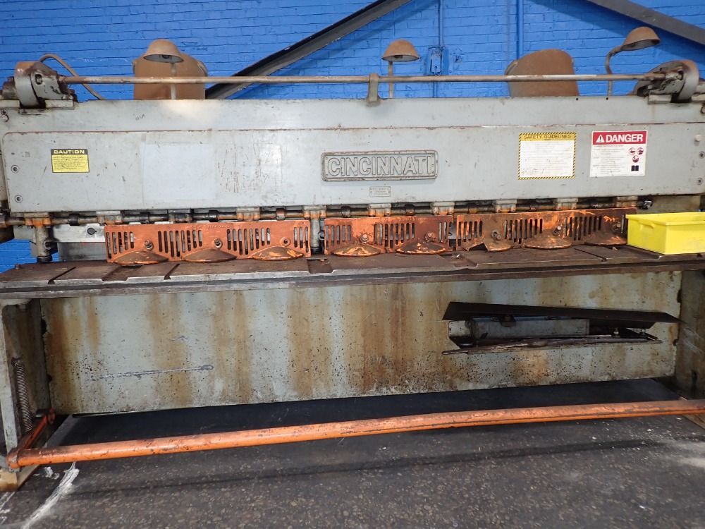 Cincinnati 120" 120" Shear