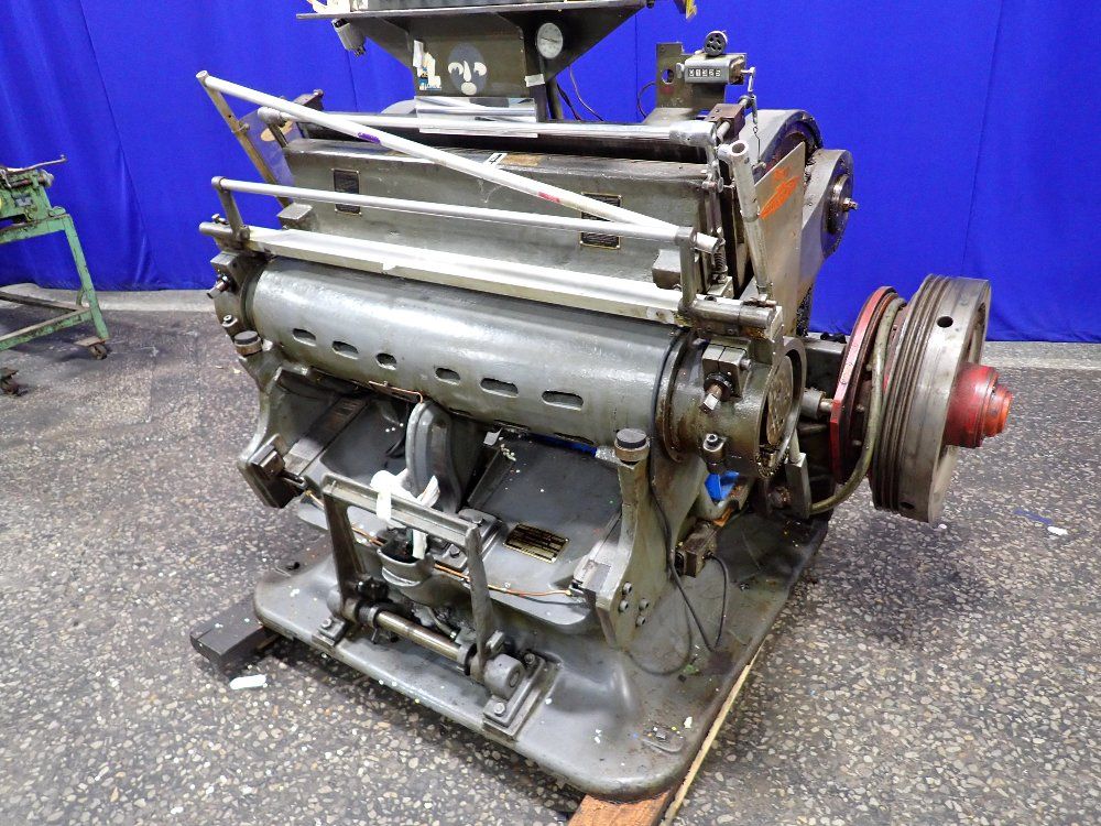 Thomson National Press Co. 43" Cutting & Creasing Machine - 8-6ac-dm