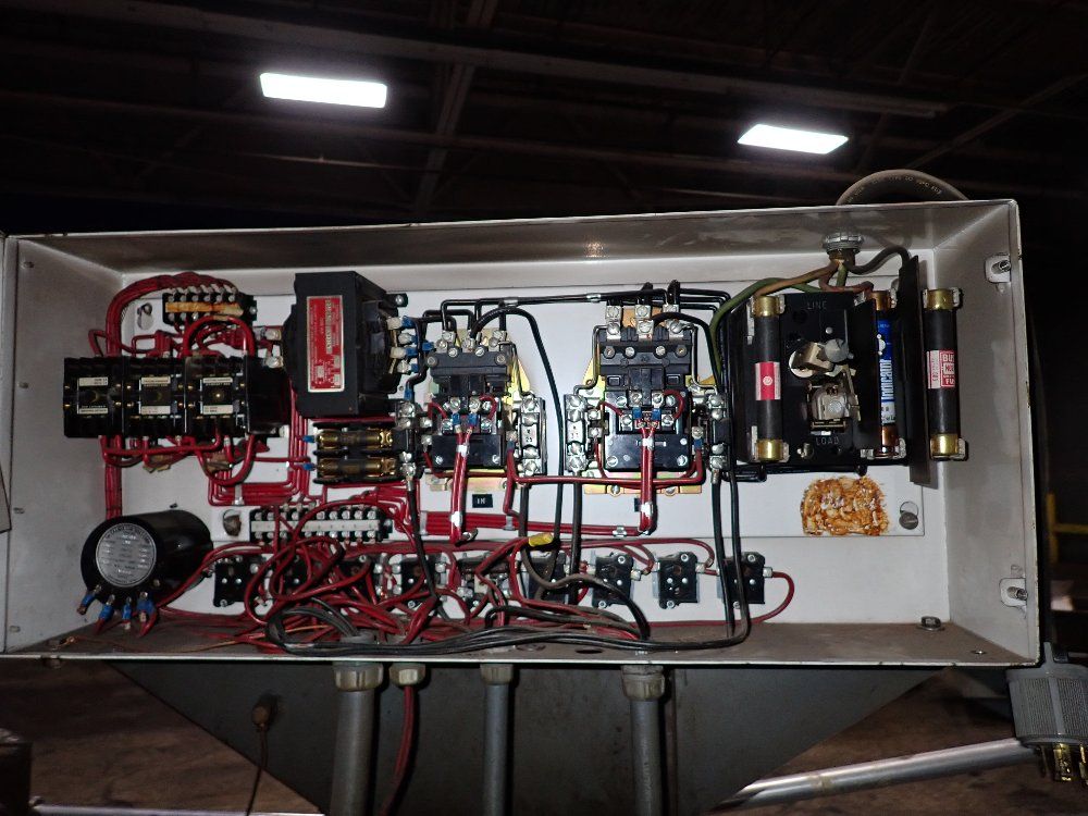 Thomson National Press Co. 43" Cutting & Creasing Machine - 8-6ac-dm