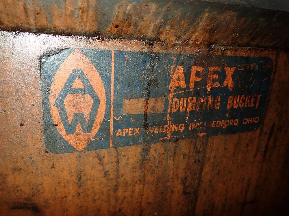 Apex 295 Gal Self Dumping Hopper