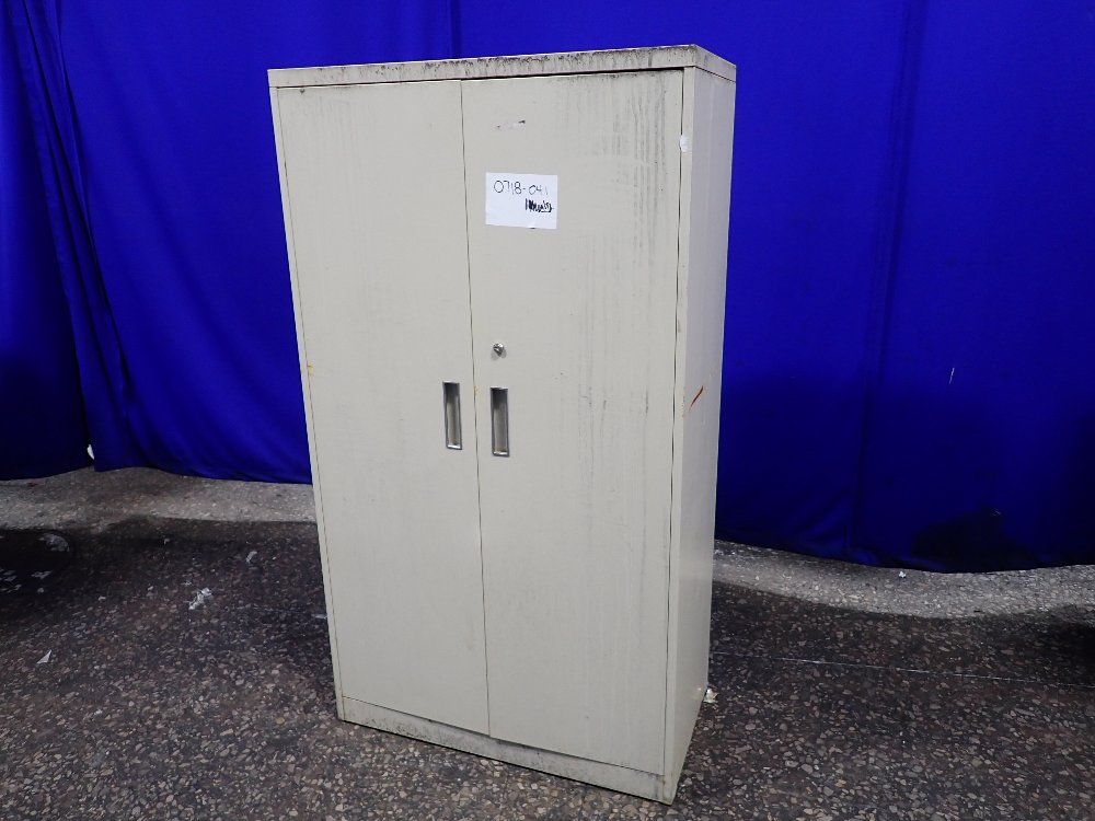 Steelcase 15"x36" Shelves Storage Cabinet - 730581