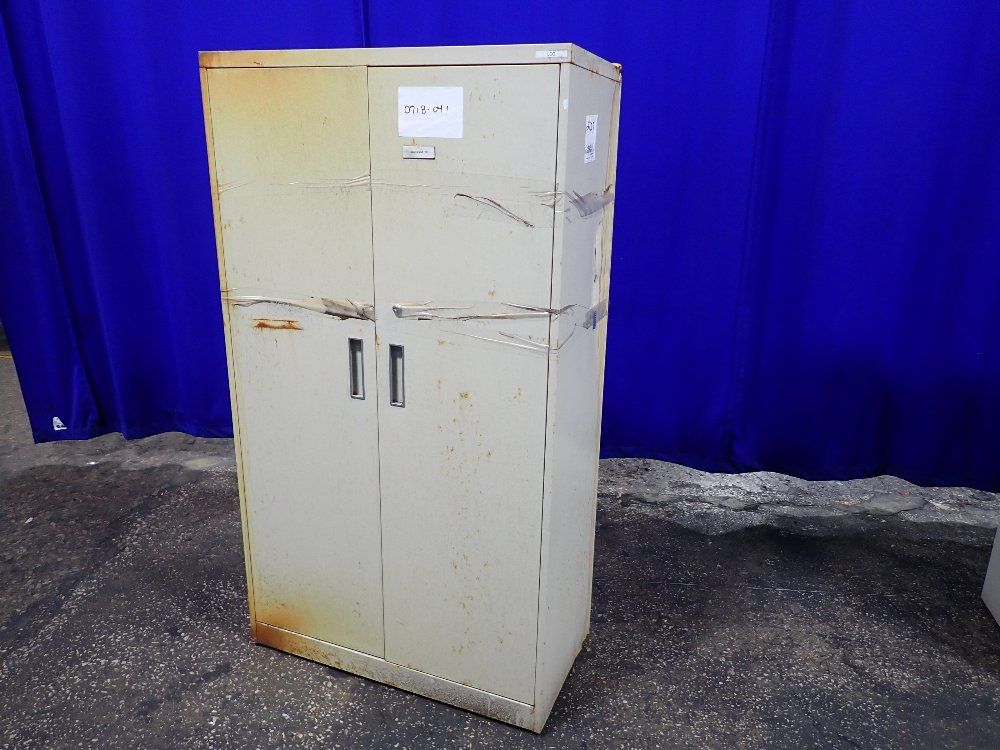 Steelcase 15"x36" Shelves Storage Cabinet - 730581