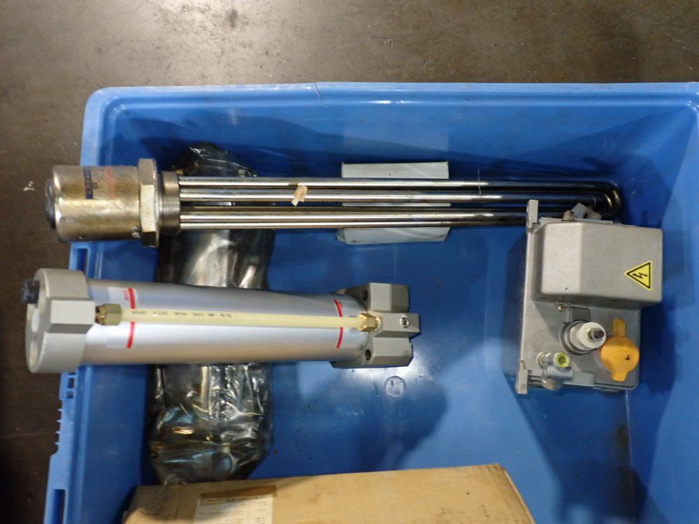 Lubrication Pumps/ Heating Unit