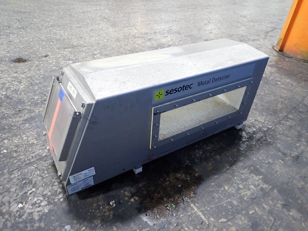 Sesotec 12 1/2" X 19 1/2" Metal Detector - C-scan Ghf 500/100/125/t2/+5