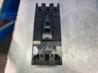 General Electric Circuit Breaker