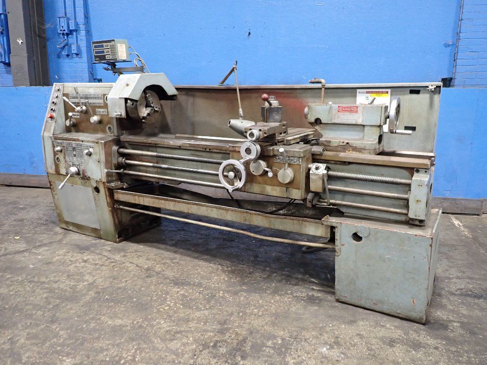 Toolmex 19" / 21" X 62" Tug-40 Gap Bed Lathe - Tug-40