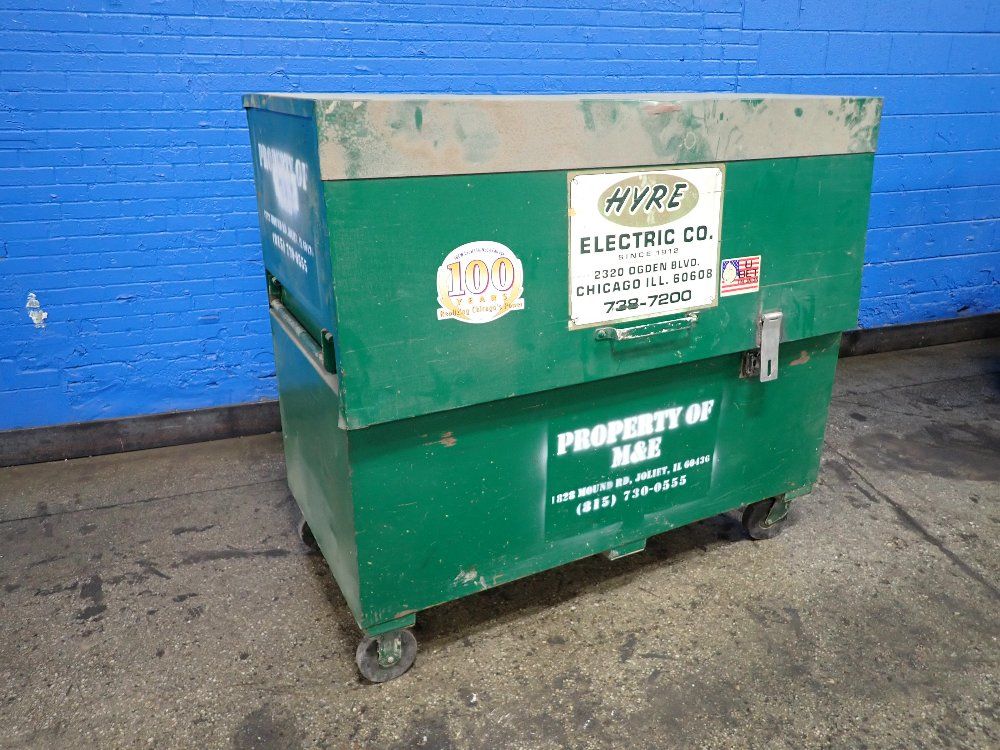 Knaack 11"x50 Shelves, 28"x60" Bottom Storage Box