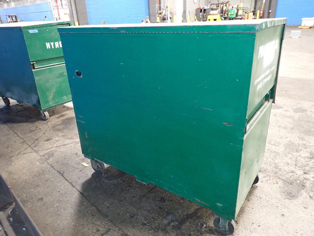 Knaack 11"x50 Shelves, 28"x60" Bottom Storage Box