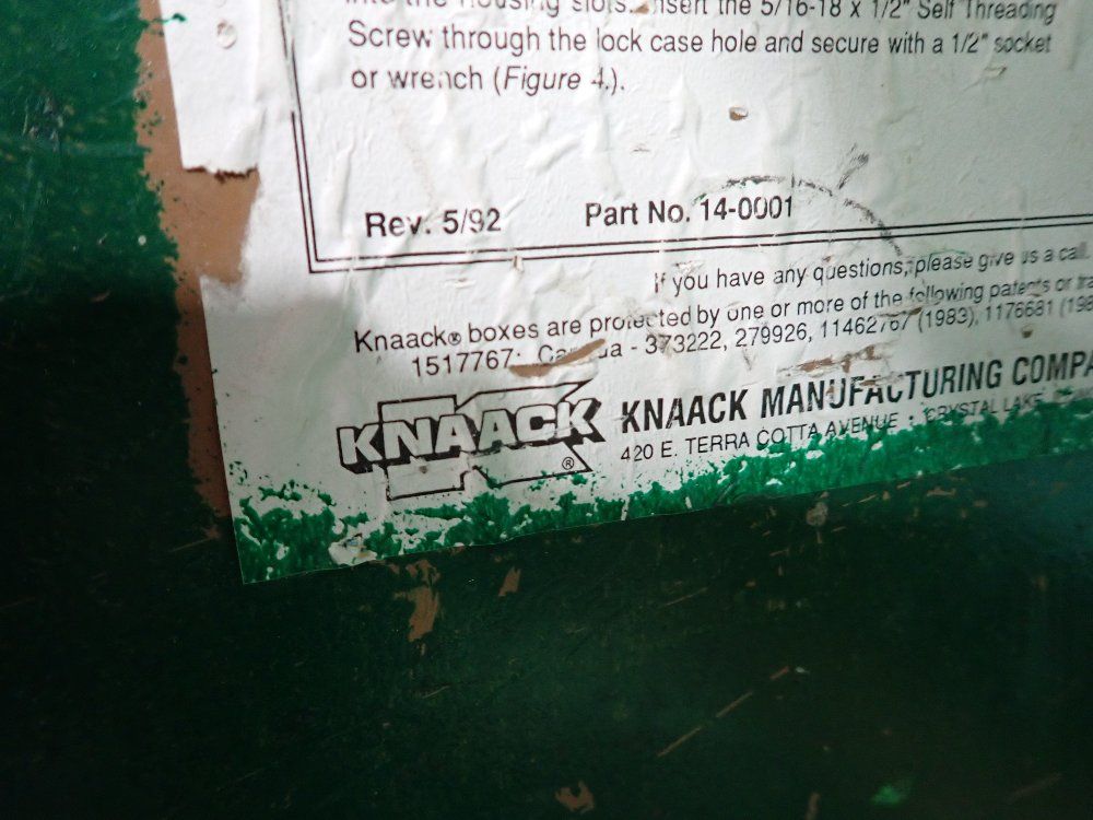 Knaack 11"x50 Shelves, 28"x60" Bottom Storage Box