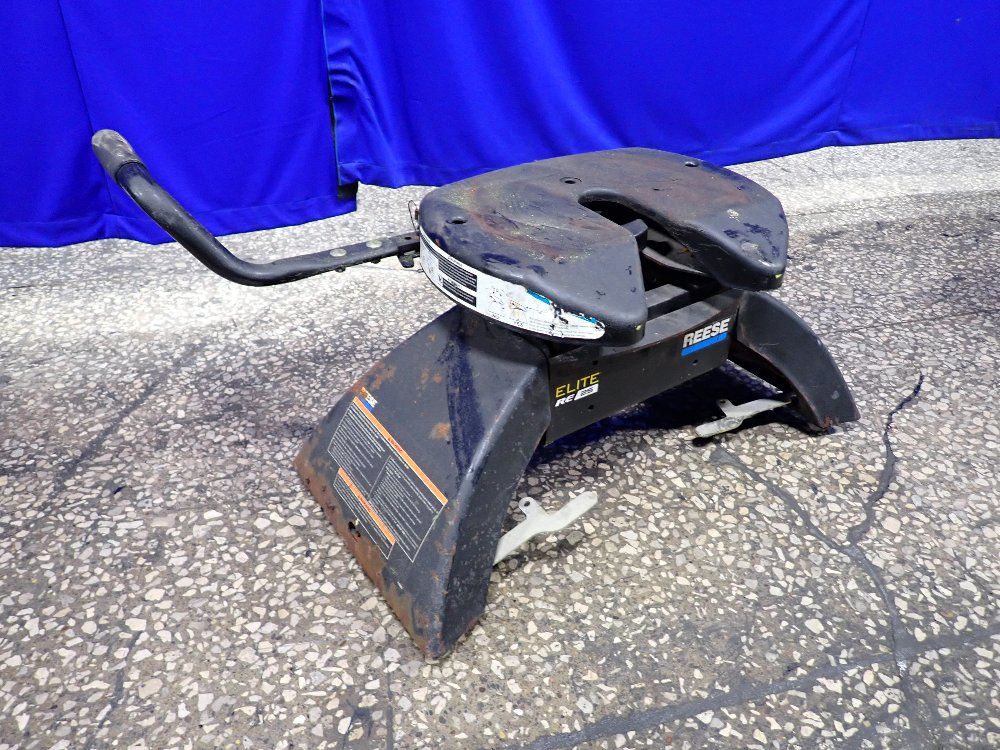 Reese 26,000 Lbs 5th Wheel Hitch - Elite Re25