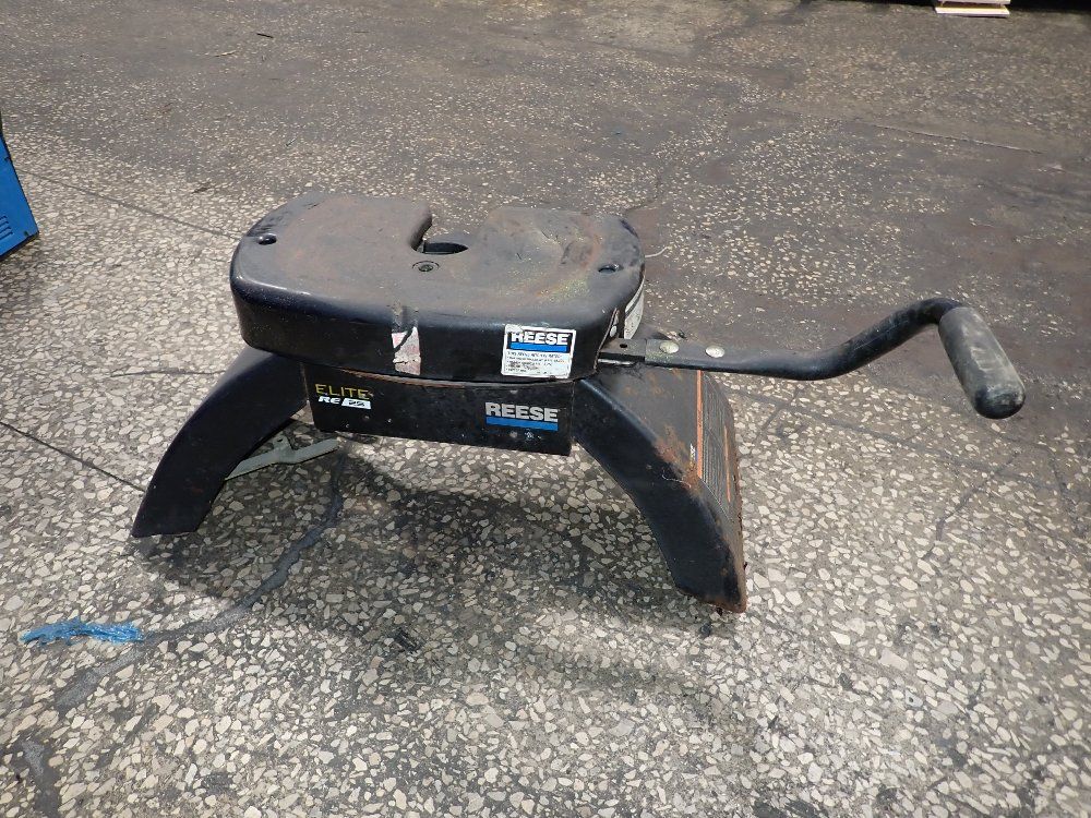 Reese 26,000 Lbs 5th Wheel Hitch - Elite Re25