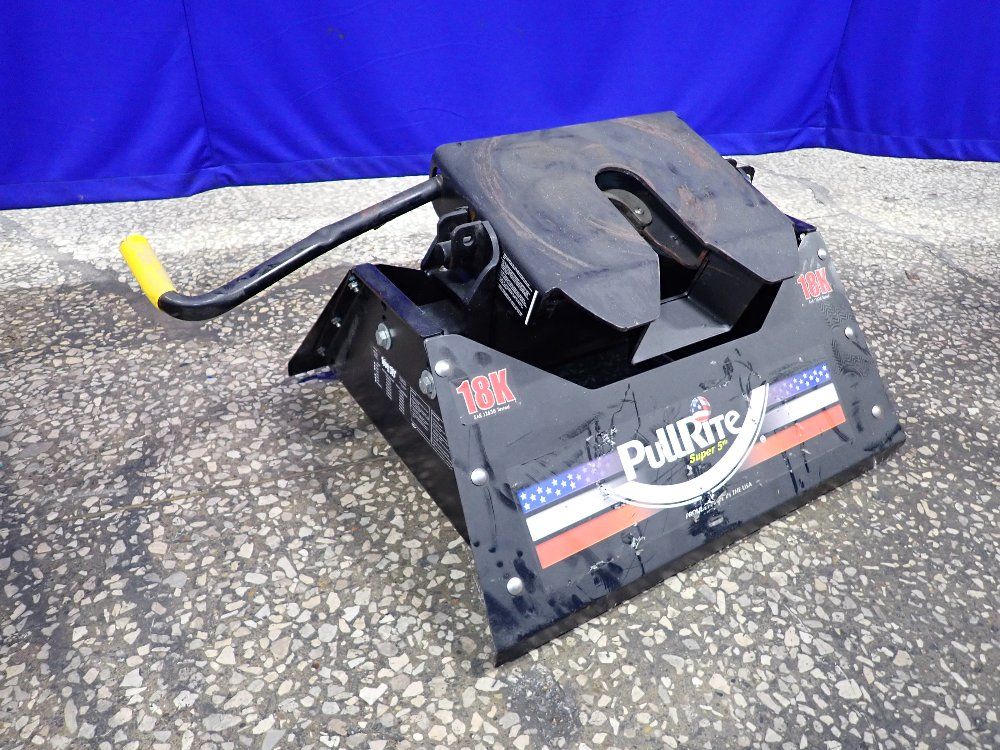 Pullrite 18,000 Lbs 5th Wheel Hitch - 2100