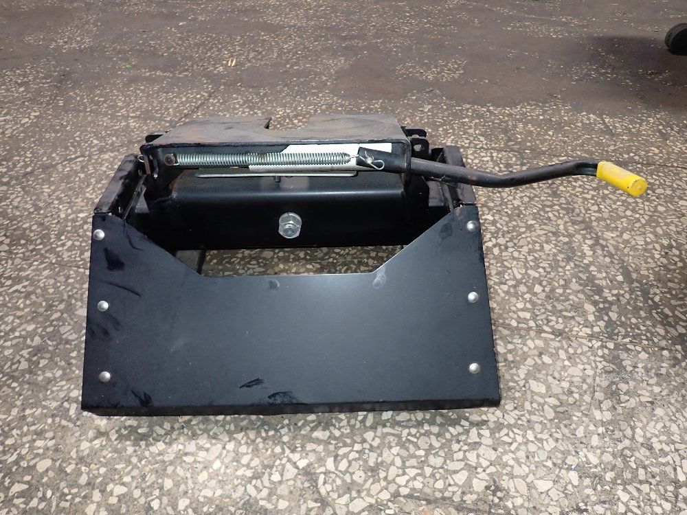 Pullrite 18,000 Lbs 5th Wheel Hitch - 2100