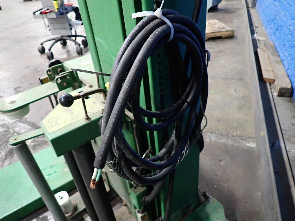 Highlight 59" Stretch Wrapper - Predator Ss