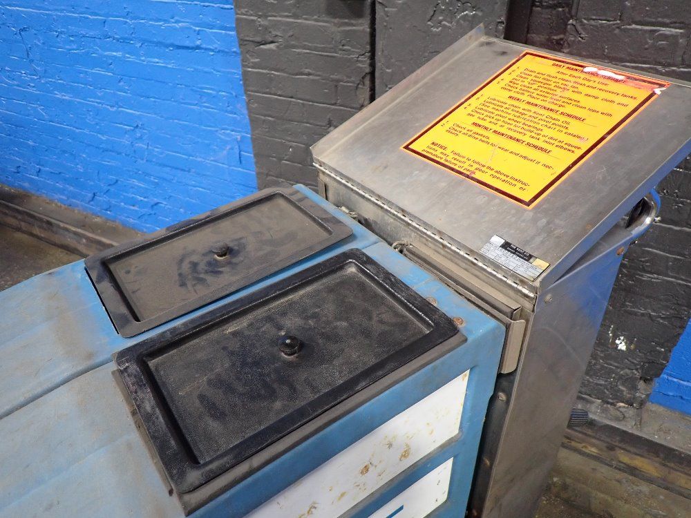 Kent 27" Walk Behind Floor Scrubber - Ka-26213