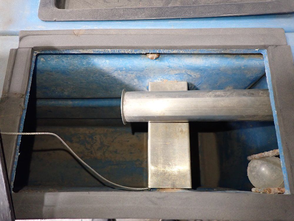 Kent 27" Walk Behind Floor Scrubber - Ka-26213