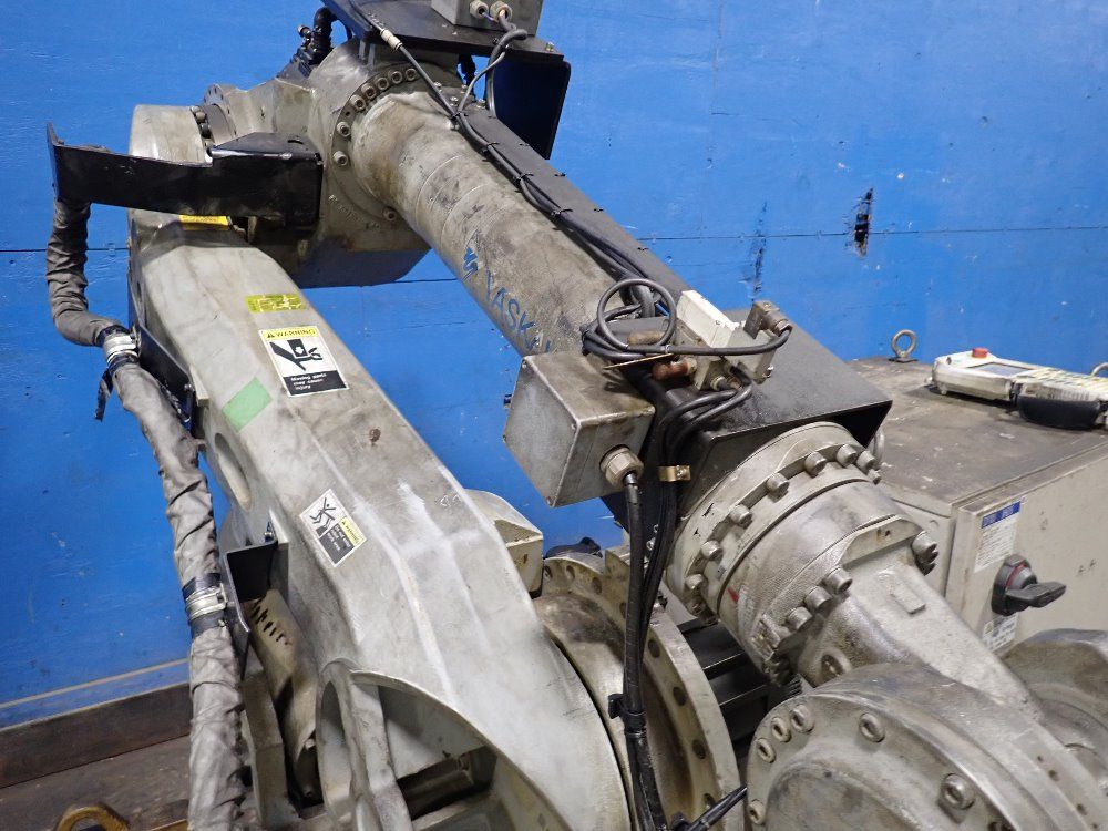 Yaskawa / Motoman 2014 Yaskawa / Motoman Mh215 Robot - Mh215