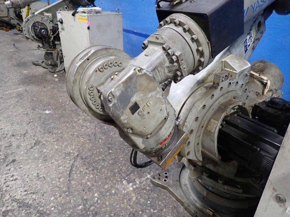 Yaskawa / Motoman 2014 Yaskawa / Motoman Mh215 Robot - Mh215