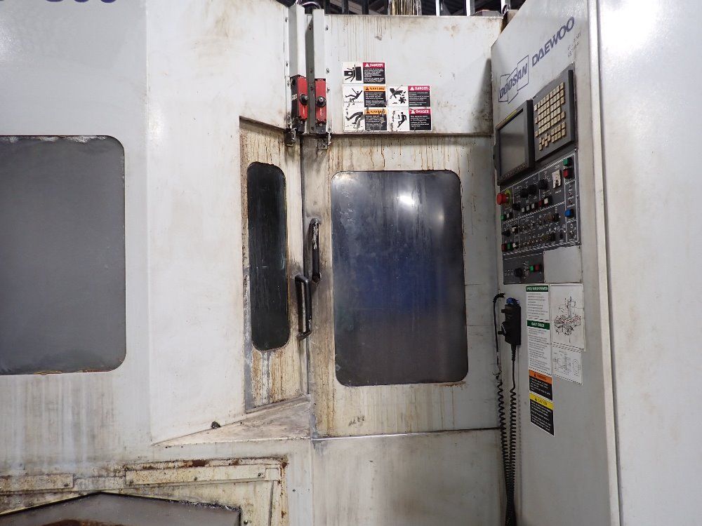Doosan Infracore 19 1/2" X 19 1/2" 2006 Doosan Infracore Dhm-500 Horizontal Machining Center - Dhm-500