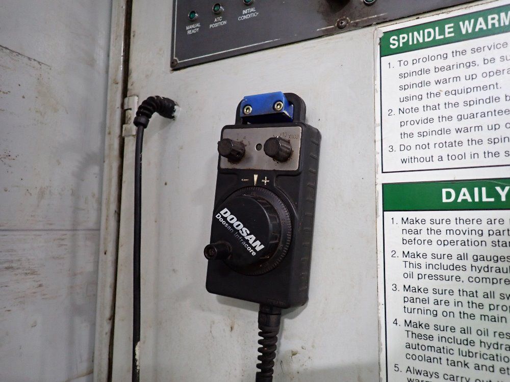 Doosan Infracore 19 1/2" X 19 1/2" 2006 Doosan Infracore Dhm-500 Horizontal Machining Center - Dhm-500