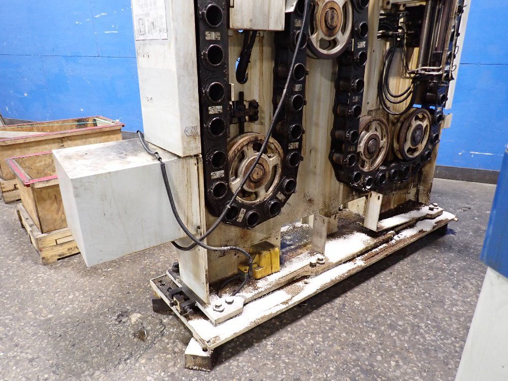 Doosan Infracore 19 1/2" X 19 1/2" 2006 Doosan Infracore Dhm-500 Horizontal Machining Center - Dhm-500