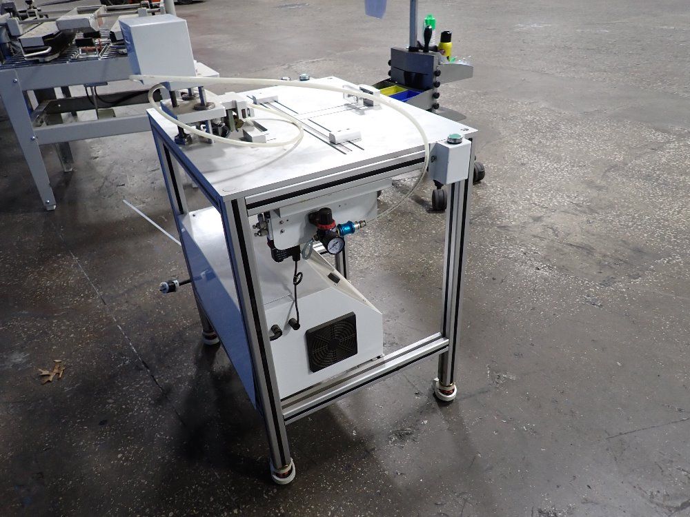 Xinje Punching Machine